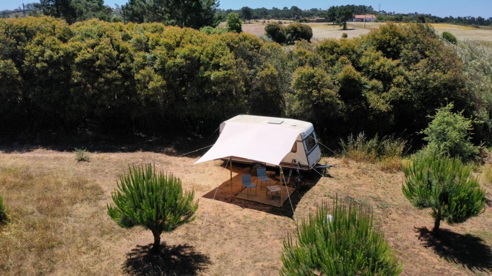 Cosy Nest In Animal Rescue Monte Dos Vagabundos Hotel São Teotónio Екстериор снимка